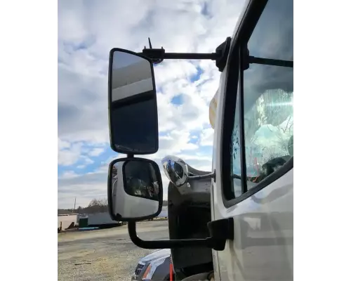 Freightliner M2 106 Mirror (Side View)