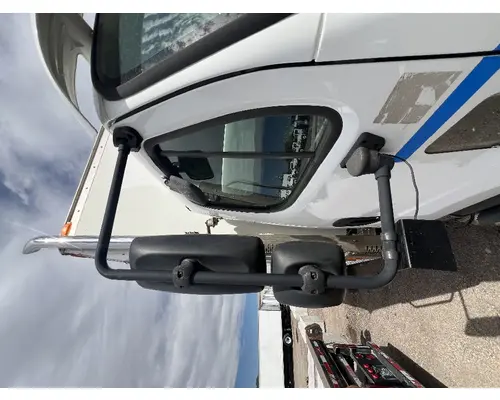 Mirror (Side View) FREIGHTLINER M2 106 DTI Trucks