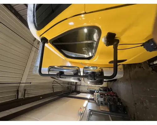 Mirror (Side View) FREIGHTLINER M2 106 DTI Trucks