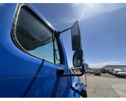 Mirror (Side View) FREIGHTLINER M2 106 DTI Trucks