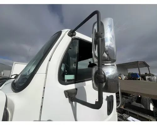 Mirror (Side View) FREIGHTLINER M2 106 DTI Trucks