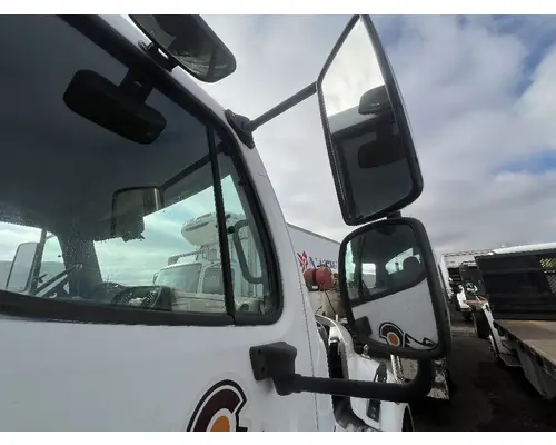 Mirror (Side View) FREIGHTLINER M2 106 DTI Trucks