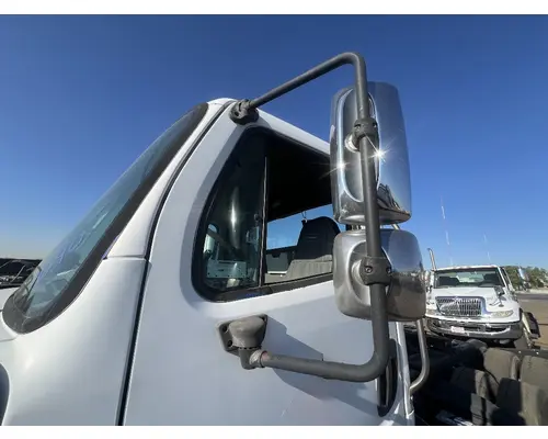 Mirror (Side View) FREIGHTLINER M2 106 DTI Trucks
