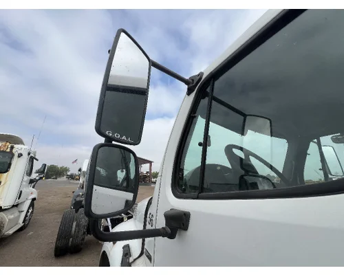 Mirror (Side View) FREIGHTLINER M2 106 DTI Trucks