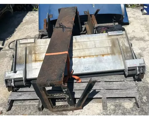 Freightliner M2 106 Miscellaneous Parts