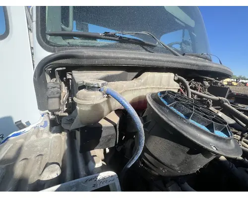 Radiator Overflow Bottle FREIGHTLINER M2 106 DTI Trucks