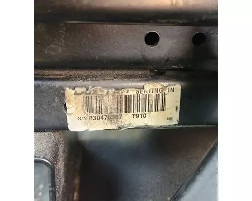 Freightliner M2 106 Seat, Front