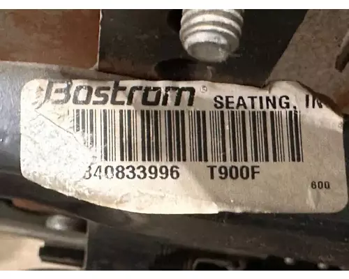 Freightliner M2 106 Seat, Front