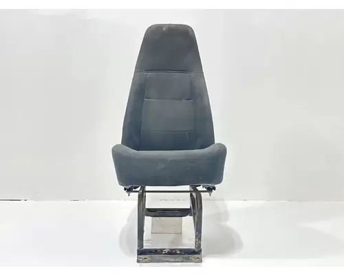 Freightliner M2 106 Seat, Front