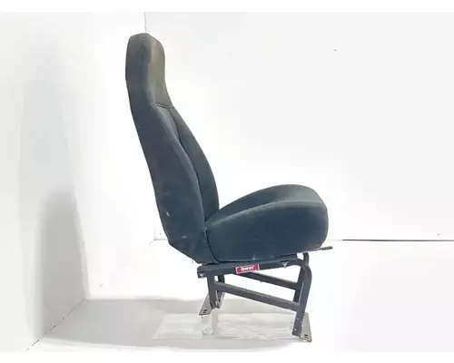 Freightliner M2 106 Seat, Front
