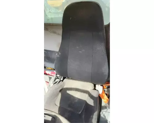 Freightliner M2 106 Seat, Front