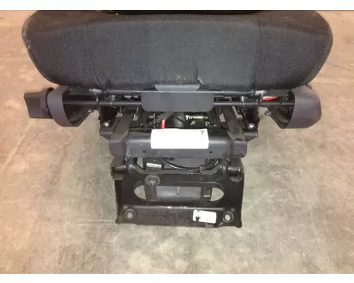 Freightliner M2 106 Seat (Air Ride Seat)