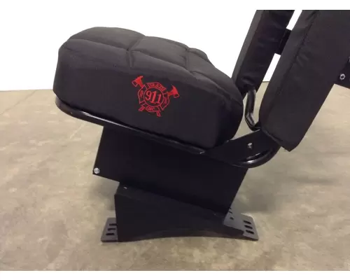 Freightliner M2 106 Seat (non-Suspension)