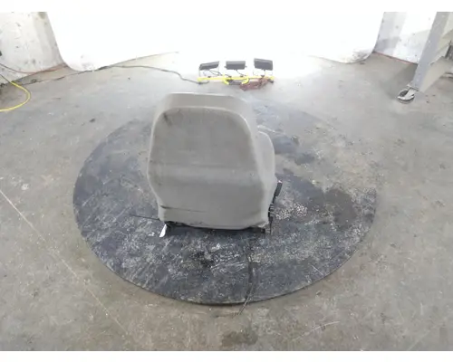 Seat, Front FREIGHTLINER M2 106 LKQ Evans Heavy Truck Parts