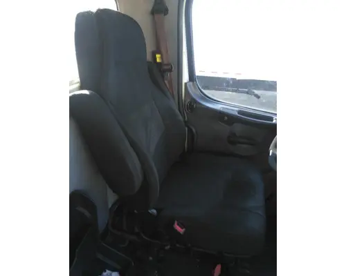 Seat, Front FREIGHTLINER M2 106 LKQ Evans Heavy Truck Parts