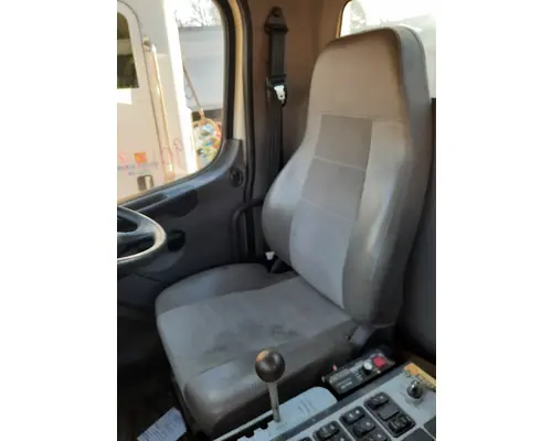 Seat, Front FREIGHTLINER M2 106 LKQ Heavy Truck Maryland