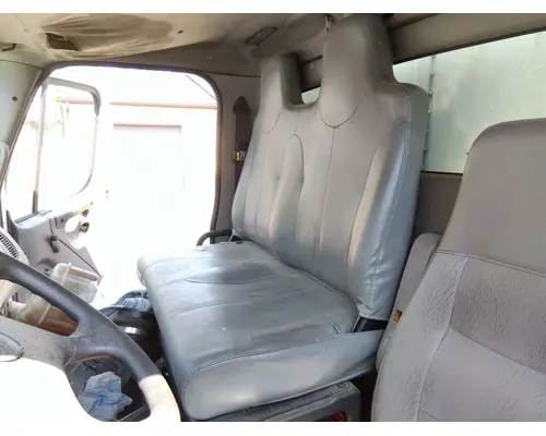 Seat, Front FREIGHTLINER M2 106 LKQ Heavy Truck Maryland