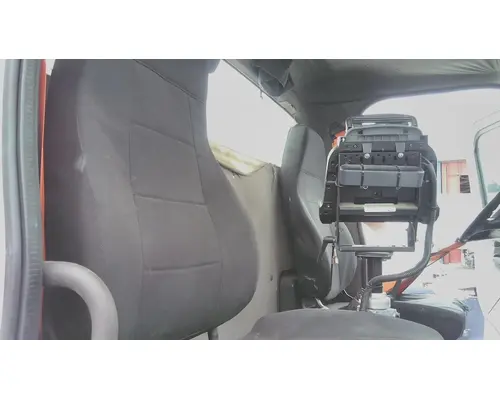 Seat, Front FREIGHTLINER M2 106 LKQ Heavy Truck - Goodys