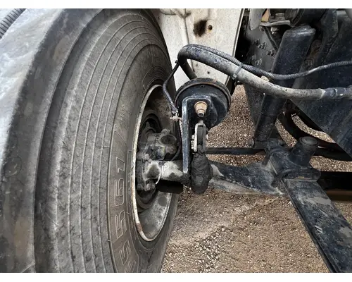 Spindle / Knuckle, Front FREIGHTLINER M2 106 DTI Trucks