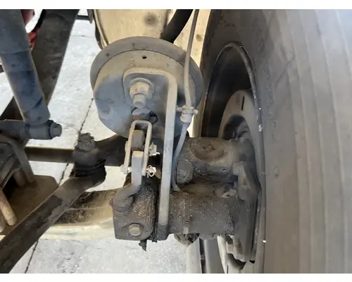 Spindle / Knuckle, Front FREIGHTLINER M2 106 DTI Trucks