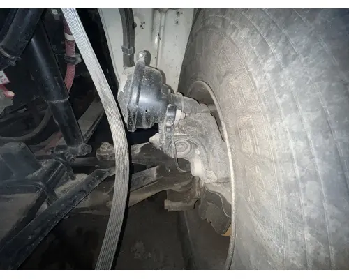 Spindle / Knuckle, Front FREIGHTLINER M2 106 DTI Trucks