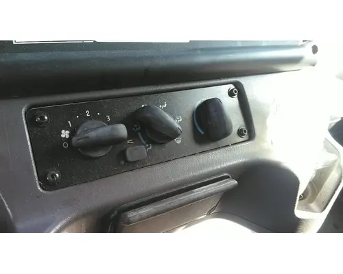 Temperature Control FREIGHTLINER M2 106 LKQ Heavy Truck - Goodys