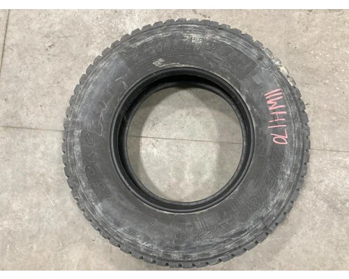 Tires FREIGHTLINER M2-106 Vander Haags Inc COL