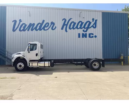 Complete Vehicle FREIGHTLINER M2-106 Vander Haags Inc Sp