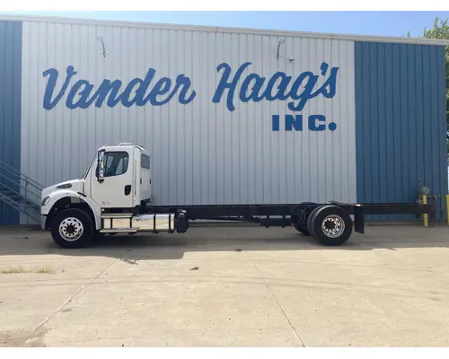 Complete Vehicle FREIGHTLINER M2-106 Vander Haags Inc Cb