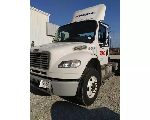 Complete Vehicle FREIGHTLINER M2 106 LKQ Geiger Truck Parts
