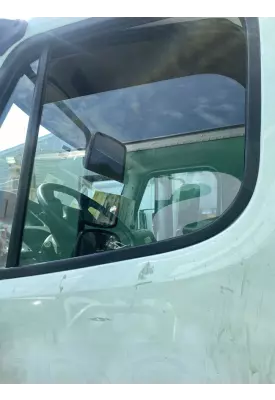 Freightliner M2 106 Windshield Glass