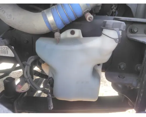 Windshield Washer Reservoir FREIGHTLINER M2 106 LKQ Heavy Truck - Tampa