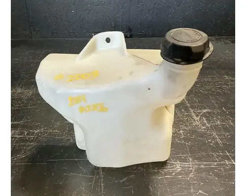Windshield Washer Reservoir FREIGHTLINER M2 106 Geco - Fresno