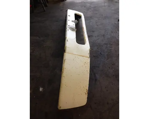 Bumper Assembly, Front FREIGHTLINER M2 112 BUISNESS Valley Truck - Grand Rapids