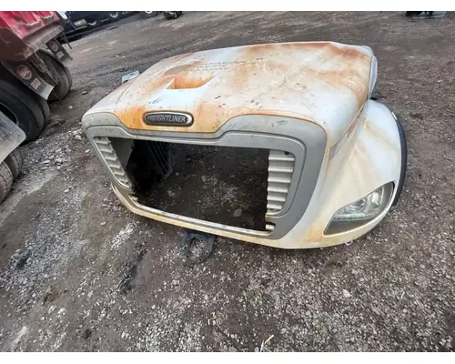 Freightliner M2 112 Heavy Duty Hood