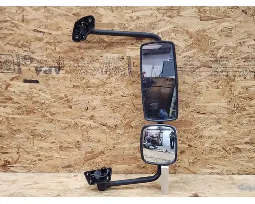 Freightliner M2 112 Heavy Duty Mirror (Side View)