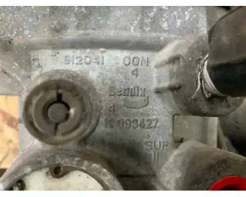 Freightliner M2 112 Medium Duty Air Drier