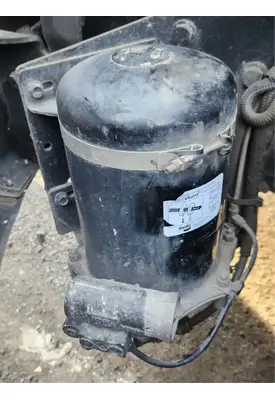 Freightliner M2 112 Medium Duty Air Drier