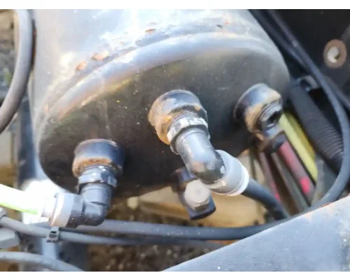 Freightliner M2 112 Medium Duty Air Tank
