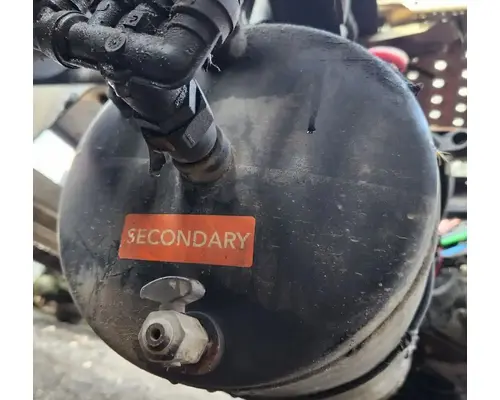 Freightliner M2 112 Medium Duty Air Tank