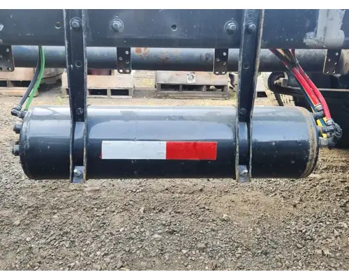 Air Tank Freightliner M2 112 Medium Duty Complete Recycling Group LLC