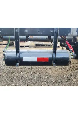 Freightliner M2 112 Medium Duty Air Tank