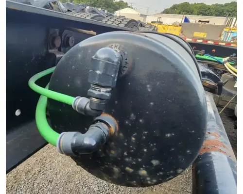 Freightliner M2 112 Medium Duty Air Tank
