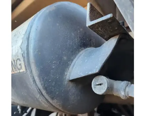 Freightliner M2 112 Medium Duty Air Tank