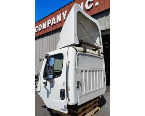 Freightliner M2 112 Medium Duty Cab