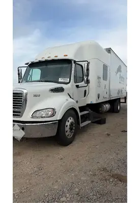 Freightliner M2 112 Medium Duty Cab