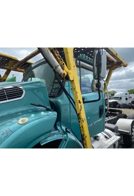 Freightliner M2 112 Medium Duty Cab