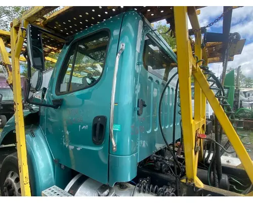 Freightliner M2 112 Medium Duty Cab