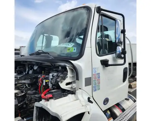 Freightliner M2 112 Medium Duty Cab