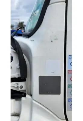 Freightliner M2 112 Medium Duty Cowl